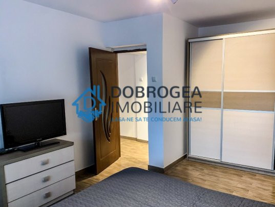 Spitalului, 2 camere, renovat, utilat si mobilat