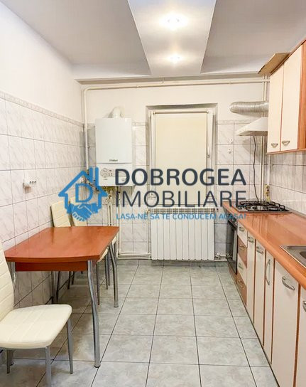 Strada Babadag, 3 camere, centrala termica, mobilat 