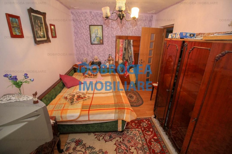 Faleza, apartament cu 3 camere, decomandat