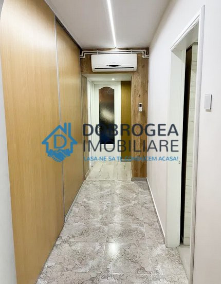 Zona Centrala, 4 camere, etaj 2, ultramodern