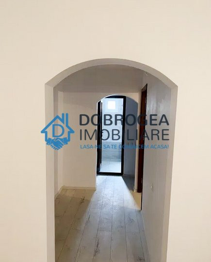C5, 3 camere, renovat, centrala termica