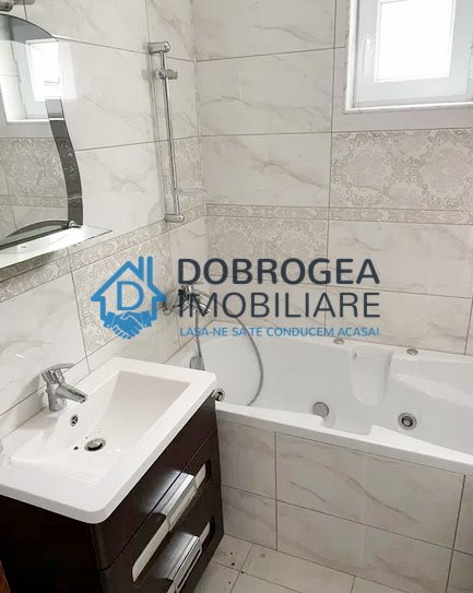 C5, 3 camere, renovat, centrala termica