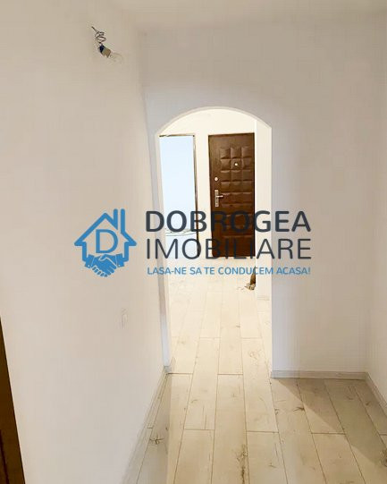 C5, 3 camere, renovat, centrala termica