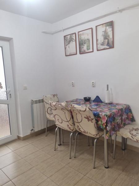 E3, etaj 2, decomandat, renovat, centrala termica