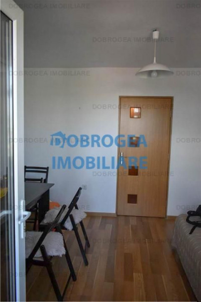 Palatul Copiilor, apartament 2 camere + mansarda 200 mp, renovat