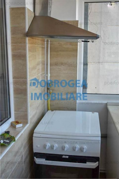 Palatul Copiilor, apartament 2 camere + mansarda 200 mp, renovat