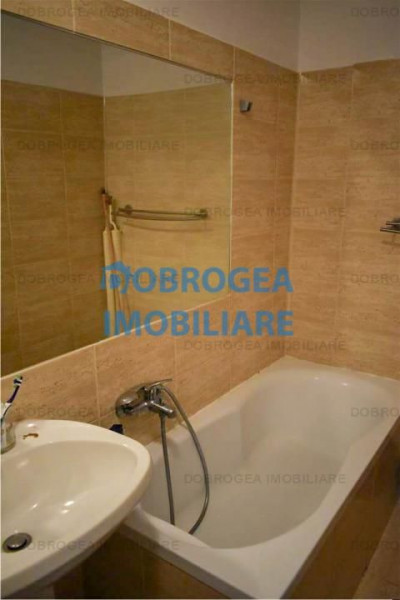 Palatul Copiilor, apartament 2 camere + mansarda 200 mp, renovat